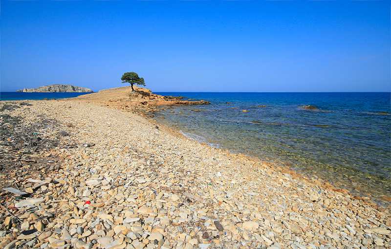 Monodéndri Strand auf Lipsi